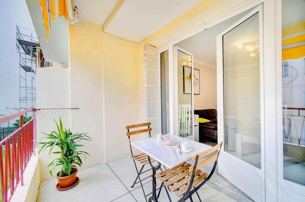 2 Bedroom Luxury Flat With Balcony Cannes Center Bagian luar foto