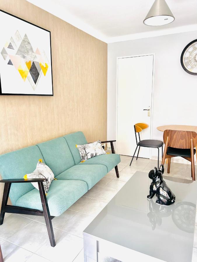 2 Bedroom Luxury Flat With Balcony Cannes Center Bagian luar foto